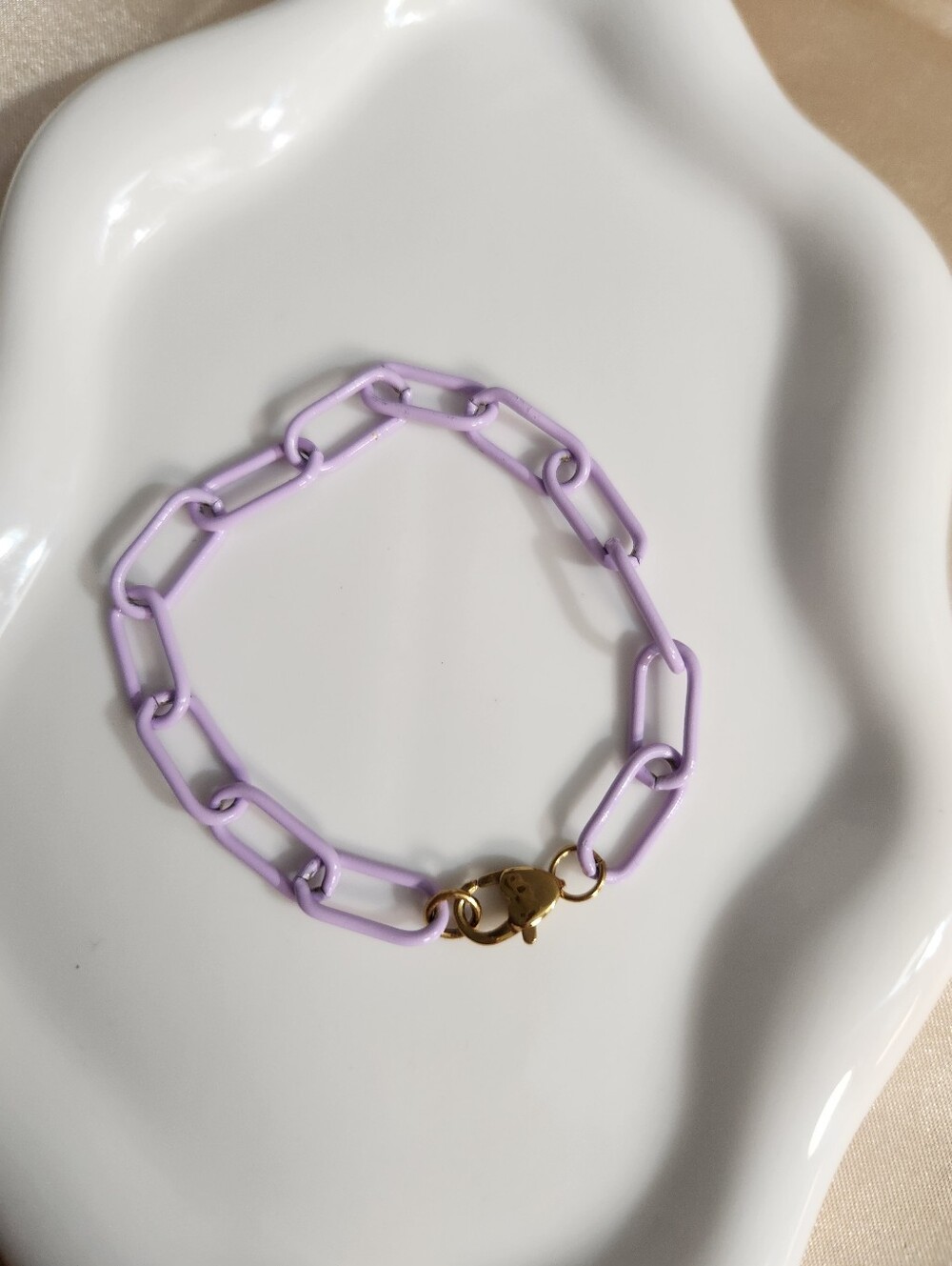 Lilac Link Chain Bracelet with Gold Clasp